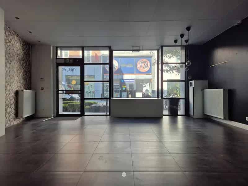 Kantoorruimte Winkel te Huur Sint Niklaas Stationsstraat