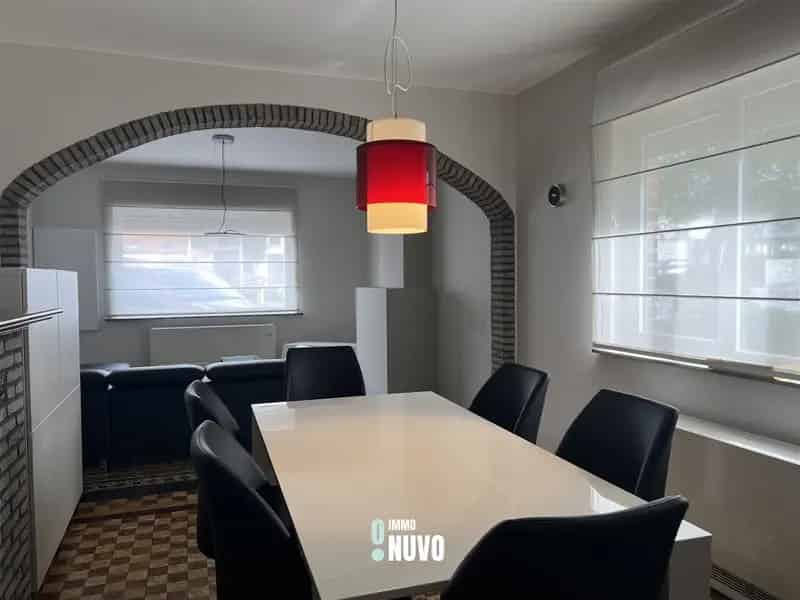 Gunstig gelegen woning met mooie tuin in Asse