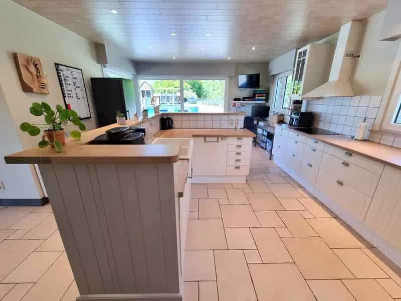 Vernieuwde woning 3 slaapkamers Rustig gelegen