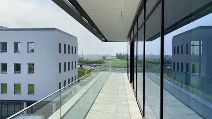 Kantoorruimte te huur Roeselare Westwing Toren 275m²