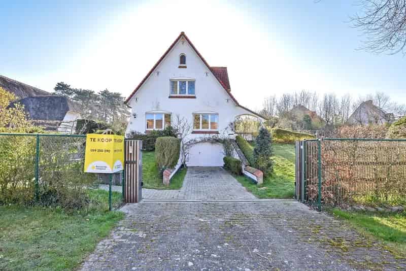 Karaktervolle Villa te Nieuwpoort 717m²