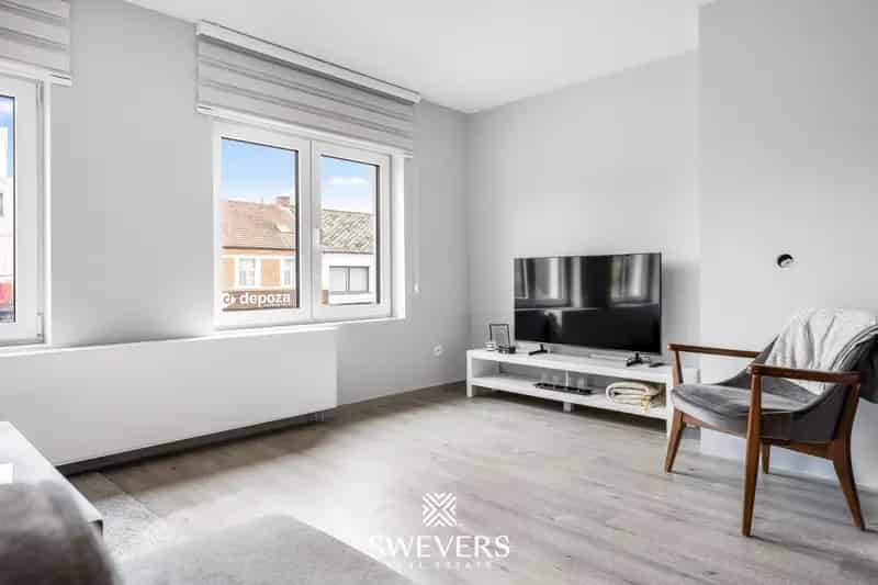 Handelspand met Appartement te Koop in Heusden
