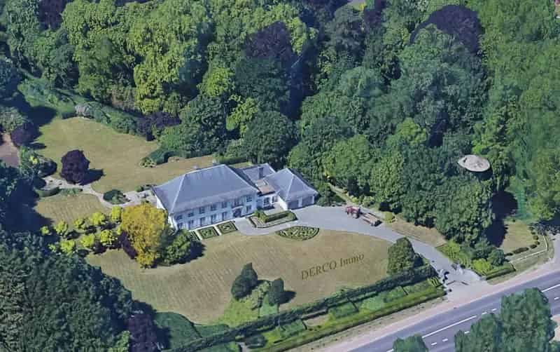 Luxe Villa 140 Hectare 79m Breed