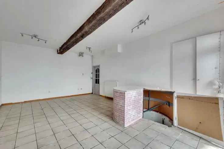 Huis Te Koop Sint-Truiden: Renovatieproject Twee Panden