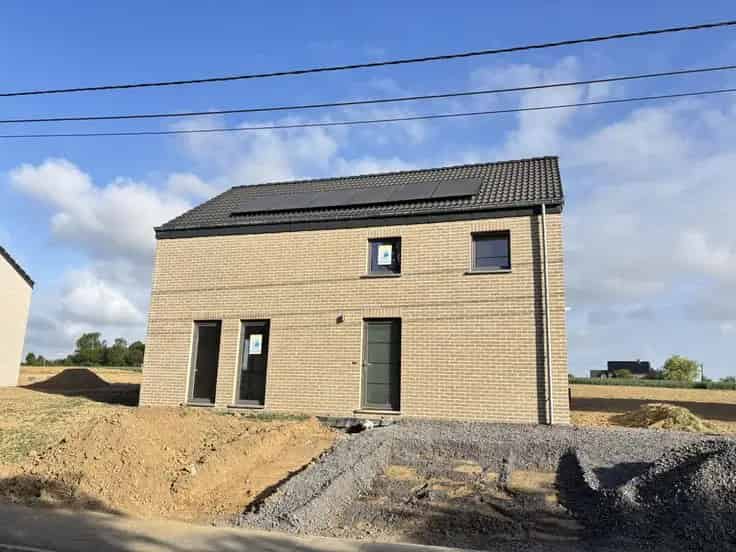 Moderne 4-gevelwoning te koop in Sorinne-la-Longue