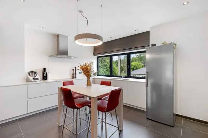 Duplex Appartement te Koop Onze Lieve Vrouw Waver 2 Slaapkamers 2 Garages