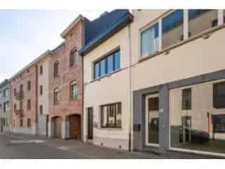 Huis te koop Herentals - 3 slaapkamers, zwembad, moderne afwerking