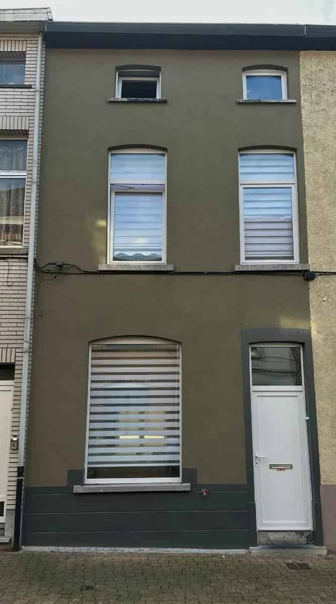 Huis te koop Aalst: 3 slaapkamers, gerenoveerd, overdekt terras