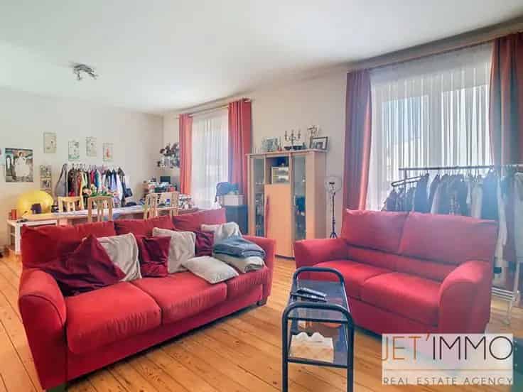 Investeringspand Jette 5 Appartementen Kantoor Magazijn
