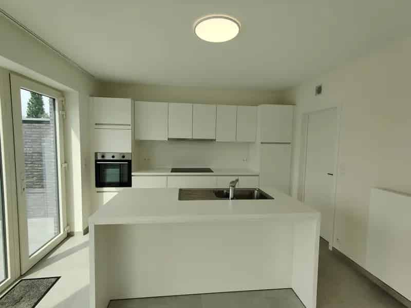 Halfopen bebouwing 4 slaapkamers Hooglede