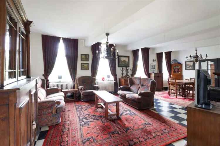 Te renoveren gezinswoning 242m² op 21a 54ca