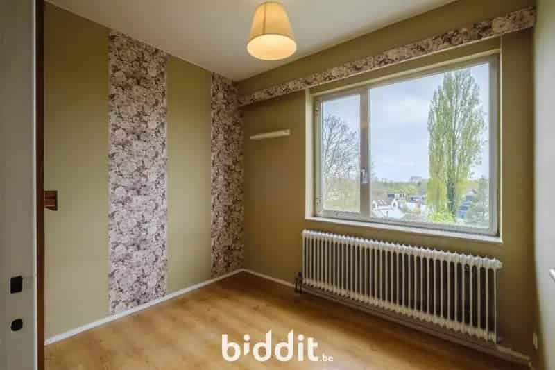 Appartement 2 slaapkamers 5e verdieping Balkon Kelder