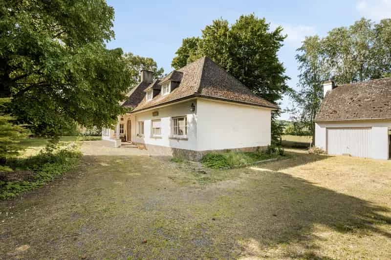 Charmante Villa met Waanzinnig Uitzicht op Kluisbos
