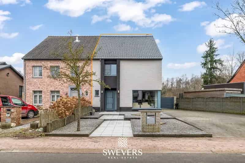 Zeer ruime woning 5 slaapkamers 3 badkamers Heusden Zolder