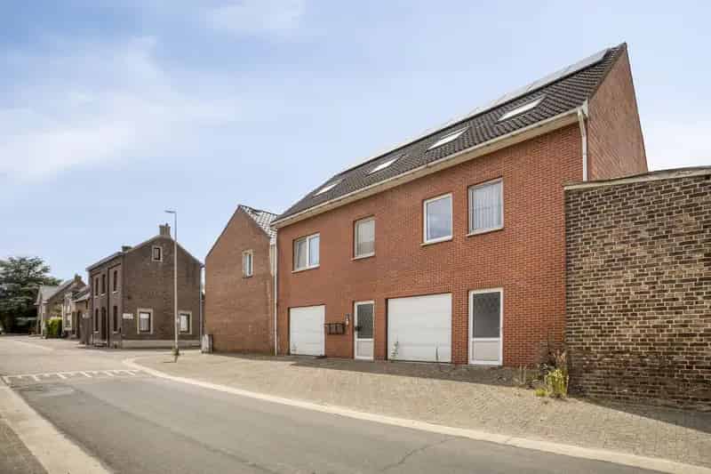 Ruime woning te koop in Meeswijk 350m²