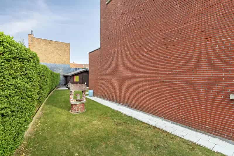 Huis te koop Hoboken: 3 slaapkamers, tuin, garage
