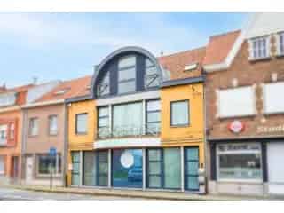 Handelspand te koop Harelbeke - Wonen en Werken Combinatie