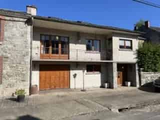 Huis te koop Huccorgne 200m² met tuin en zwembad