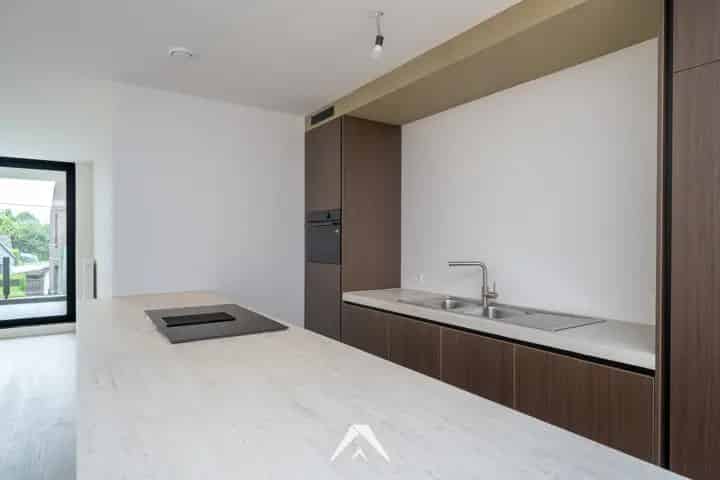Appartement te koop in Heestert