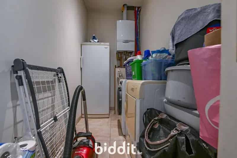 Woning met 4 slaapkamers, tuin en garage