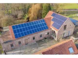 Huis te koop Lanquesaint - Twee woningen, 7 slaapkamers, zwembad