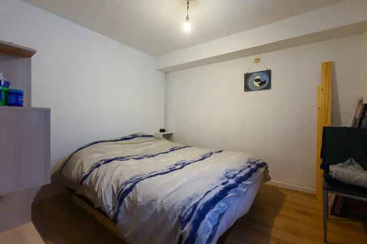 Appartement te koop in Charleroi met prachtige kenmerken