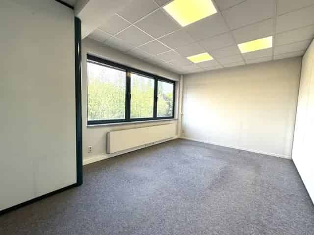 Kantoor te Huur Aalst Nabij OLV Station