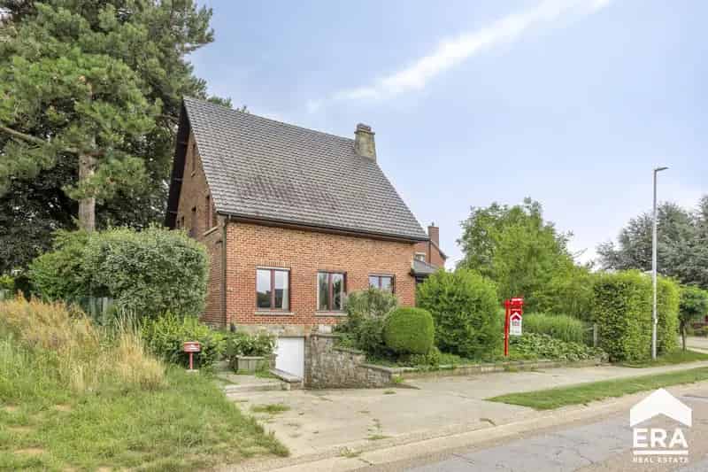 Huis te huur 4 slaapkamers grote tuin Nabij centrum