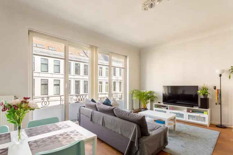 Lichtrijk tweeslaapkamer appartement op top locatie 8448743