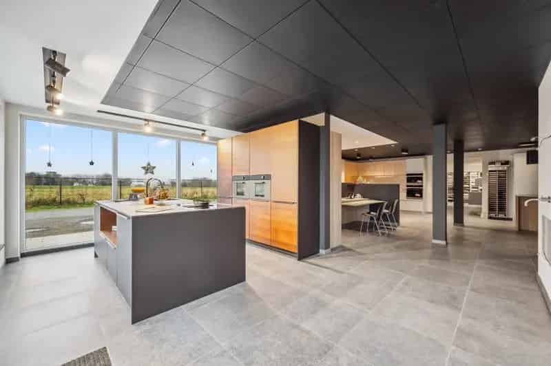 Handelspand Showroom Woonst Loods Werkplaats