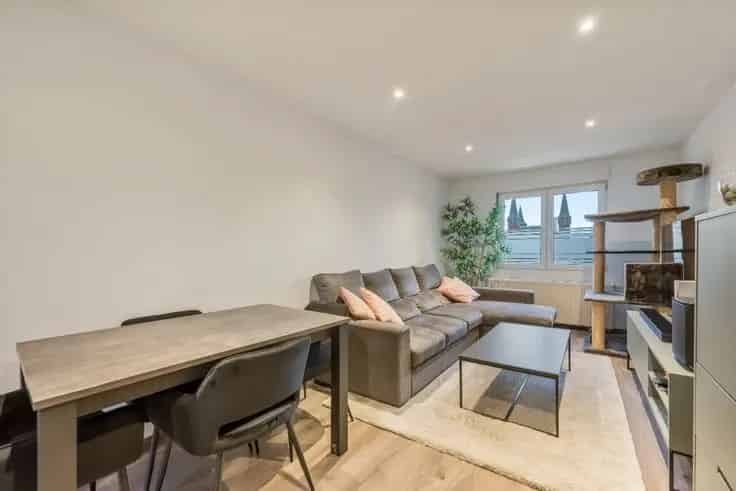 Duplex Te Koop