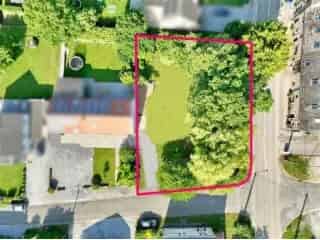 Bouwgrond Mettet 1000m² - 2 Woningen