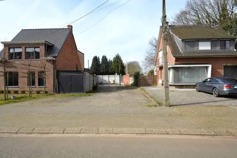 Bouwgrond 409 m²  voor HOB
