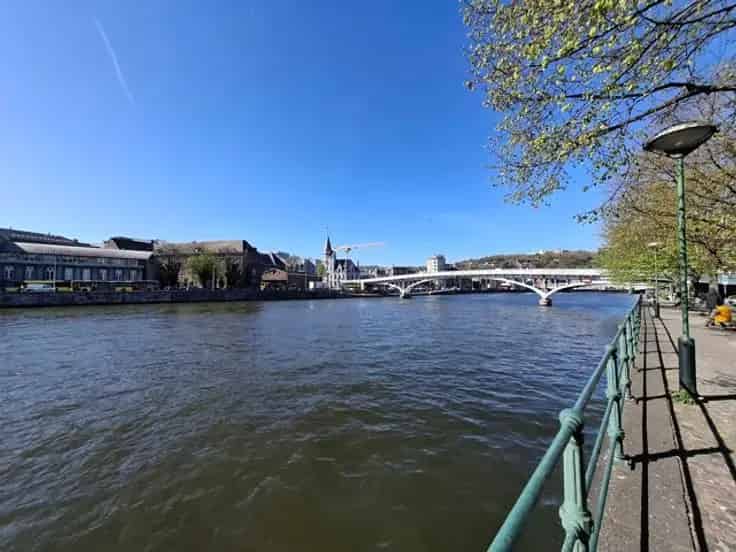 Appartement te Koop - 2 Slaapkamers - Panoramisch Uitzicht Luik