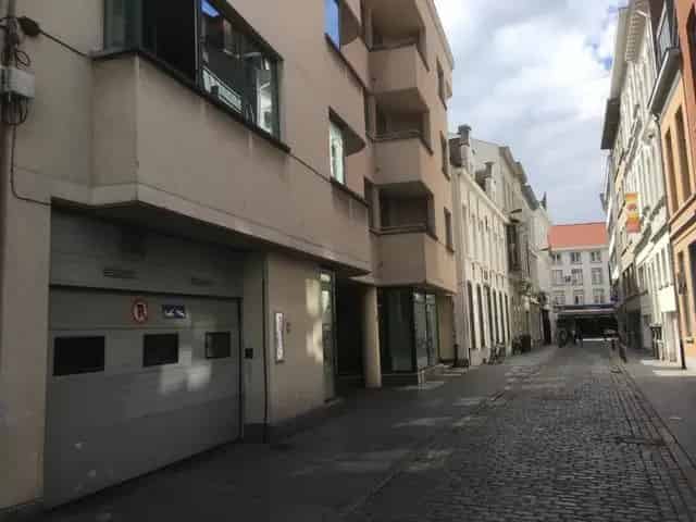 Overdekte Parkeerplaats Antwerpen