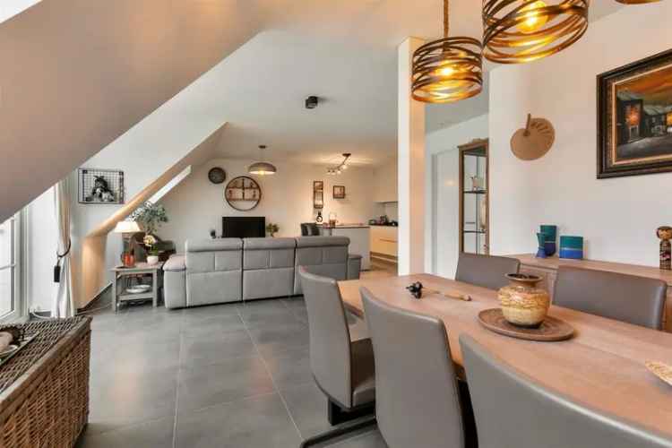 Appartement te huur luxueus met grote terrassen in groene omgeving