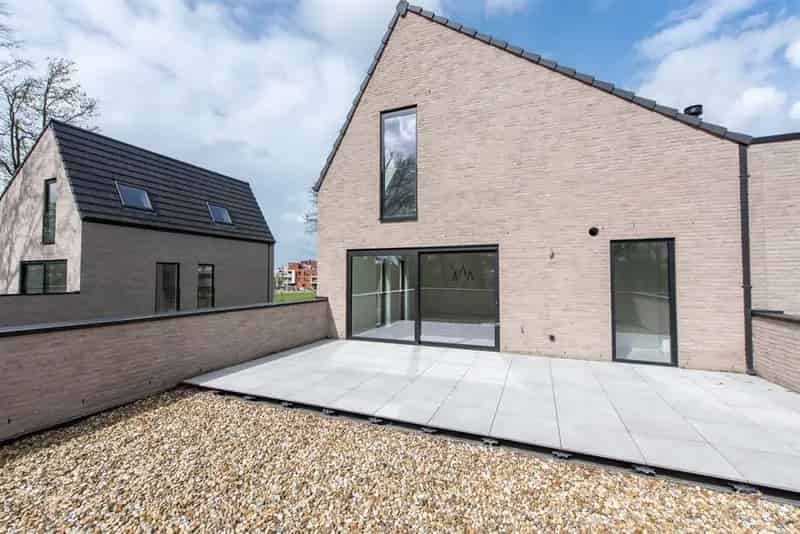 Nieuwbouw Woningen Genk: 7 Moderne Huizen Te Koop
