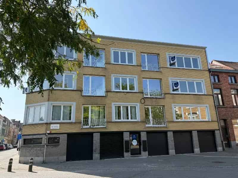 Luxe Appartement te Huur nabij Rozebroeken Gent