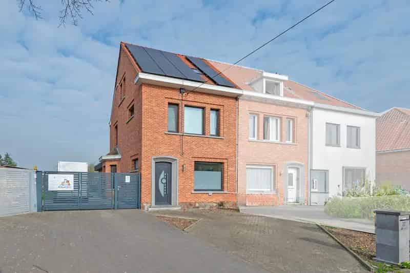 Gerenoveerde woning 4 slaapkamers Zuidwest tuin Nabij Centrum