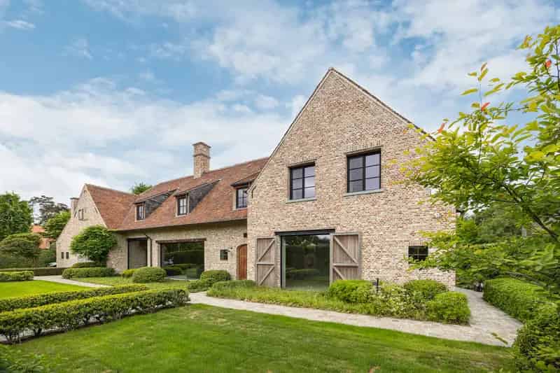 Luxe Villa te Huur - 7 slaapkamers Zwemvijver Poolhouse