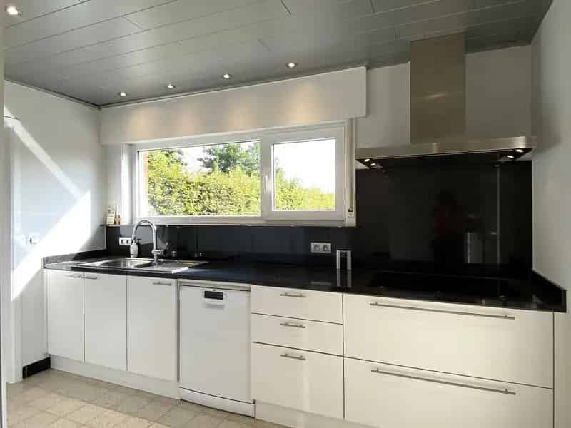Gezinswoning Rustige Woonwijk Tuin Garage