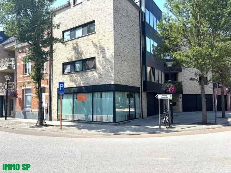 Luxe Studio te Huur Geel Centrum Garage