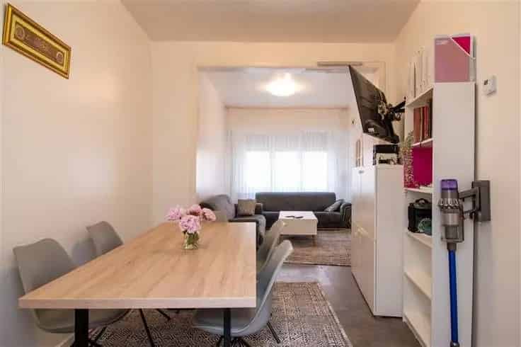 Hoboken Starterswoning 2 slaapkamers 45m² Te renoveren