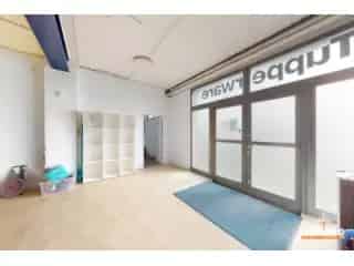 Handelspand te Huur Lillois Showroom 480m² Magazijn Kantoor