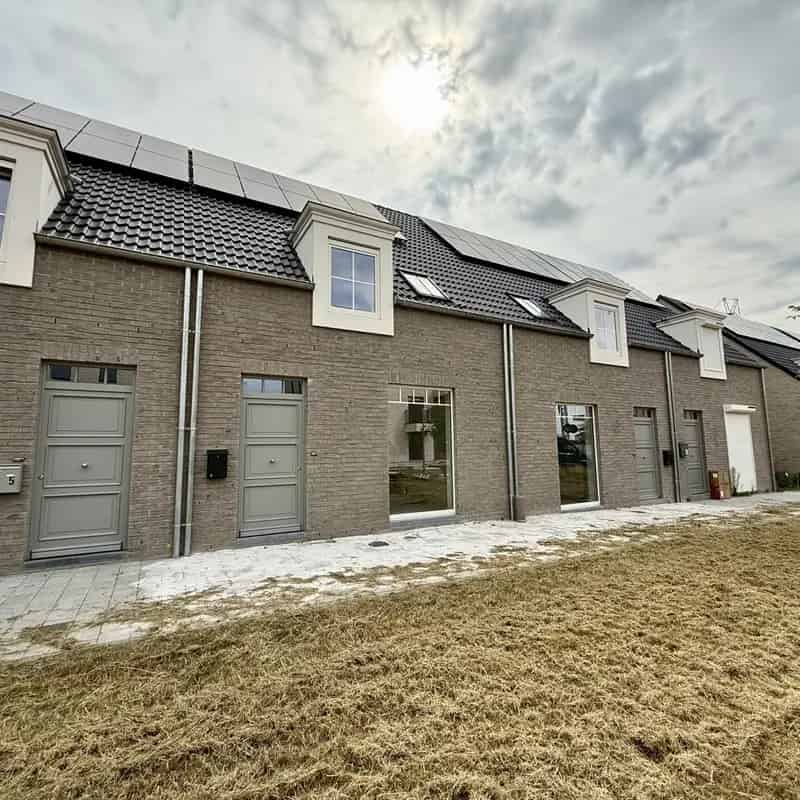 Nieuwbouwhuis te huur Oud Turnhout 4 slaapkamers BEN woning
