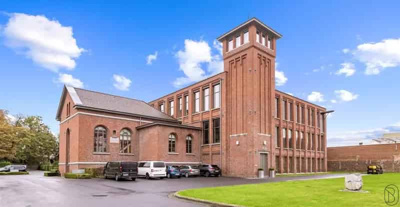 Ruime Lichtrijke Loft te Huur Kortrijk