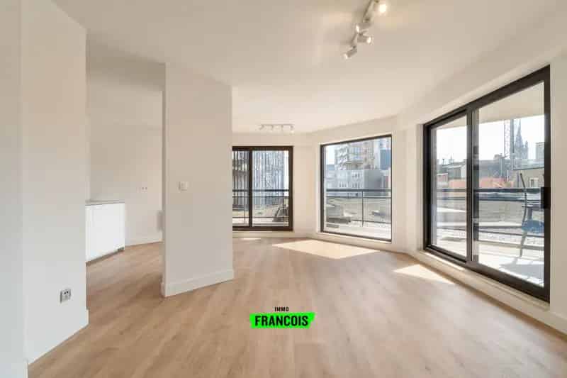 Ruim appartement Blankenberge Zeedijk met zeezicht