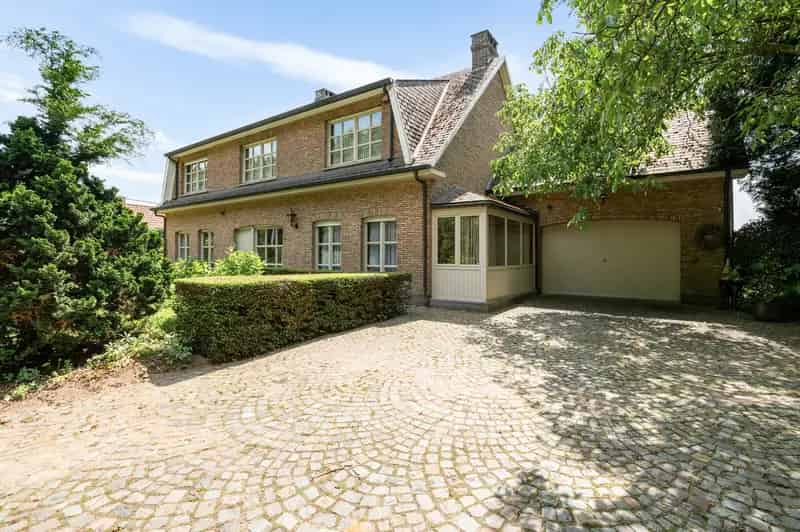 Huis te huur Sint Job: Ruime gezinswoning 2160m² met fenomenaal uitzicht