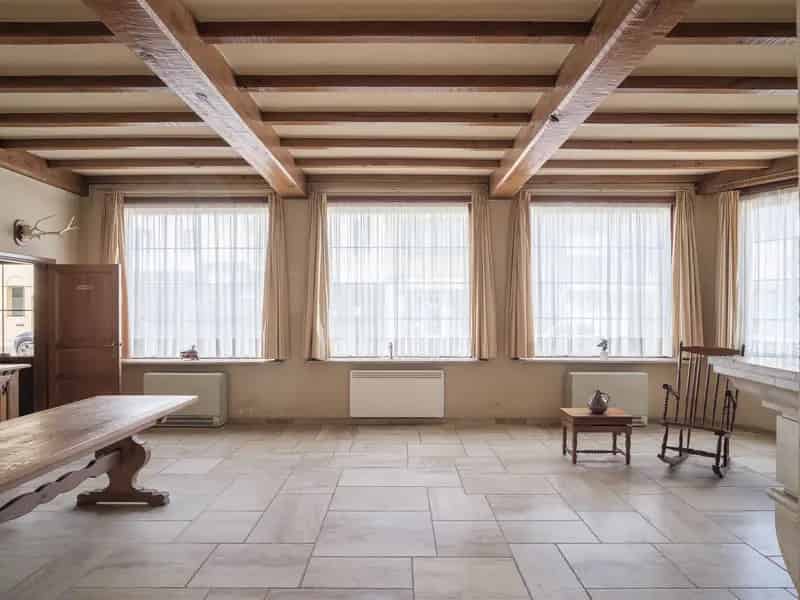 Huis te huur Oostakker: Uniek 19e-eeuws pand met mogelijkheden