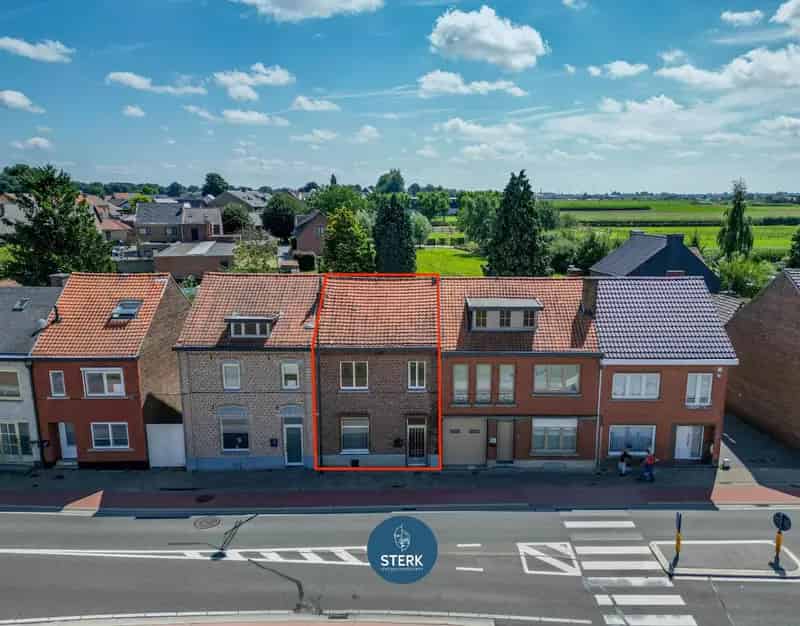 Te renoveren woning Veldwezelt 144m² diepe tuin